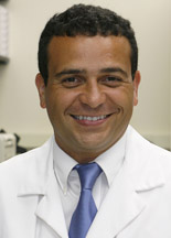 Luis Del Valle, MD