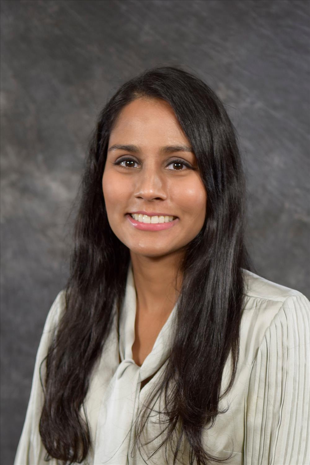 Dr. Suneeta Gangi - LSU Department of Medicine