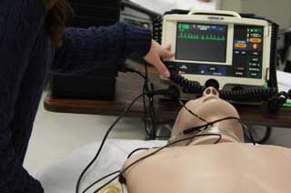 Science and Practice of Medicine 100 - Clinical Skills Lab - 1st Year Medical Students - Cardiac Monitoring and Pulse Oximetry