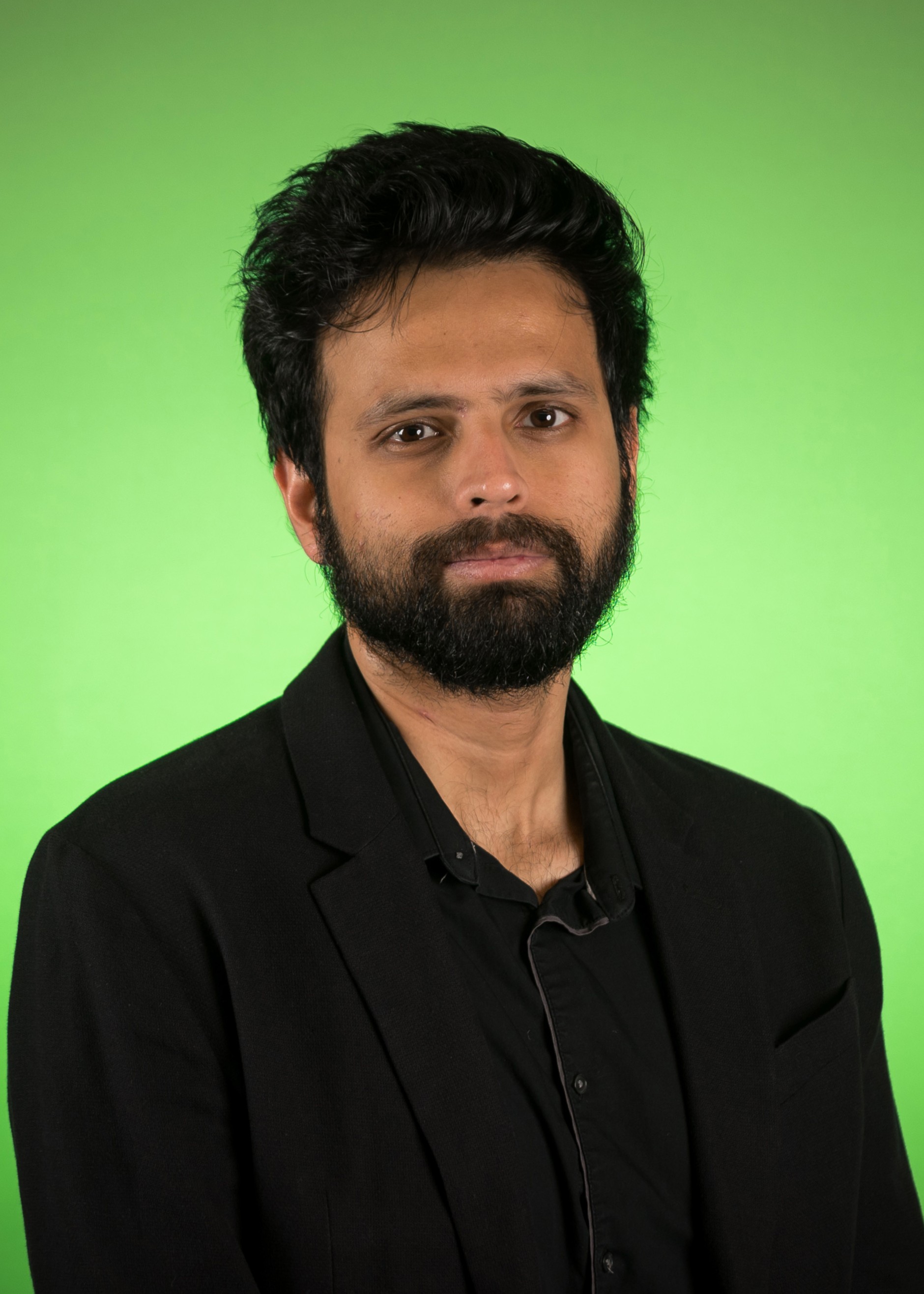 Neehar Kundurti Headshot