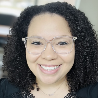 Adrianna Peters Headshot