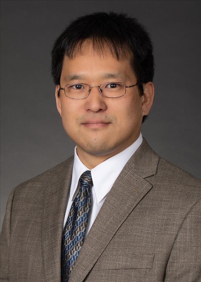 Dr Takeshi Ikuma Headshot