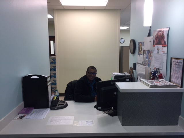 Algiers-Front-Desk